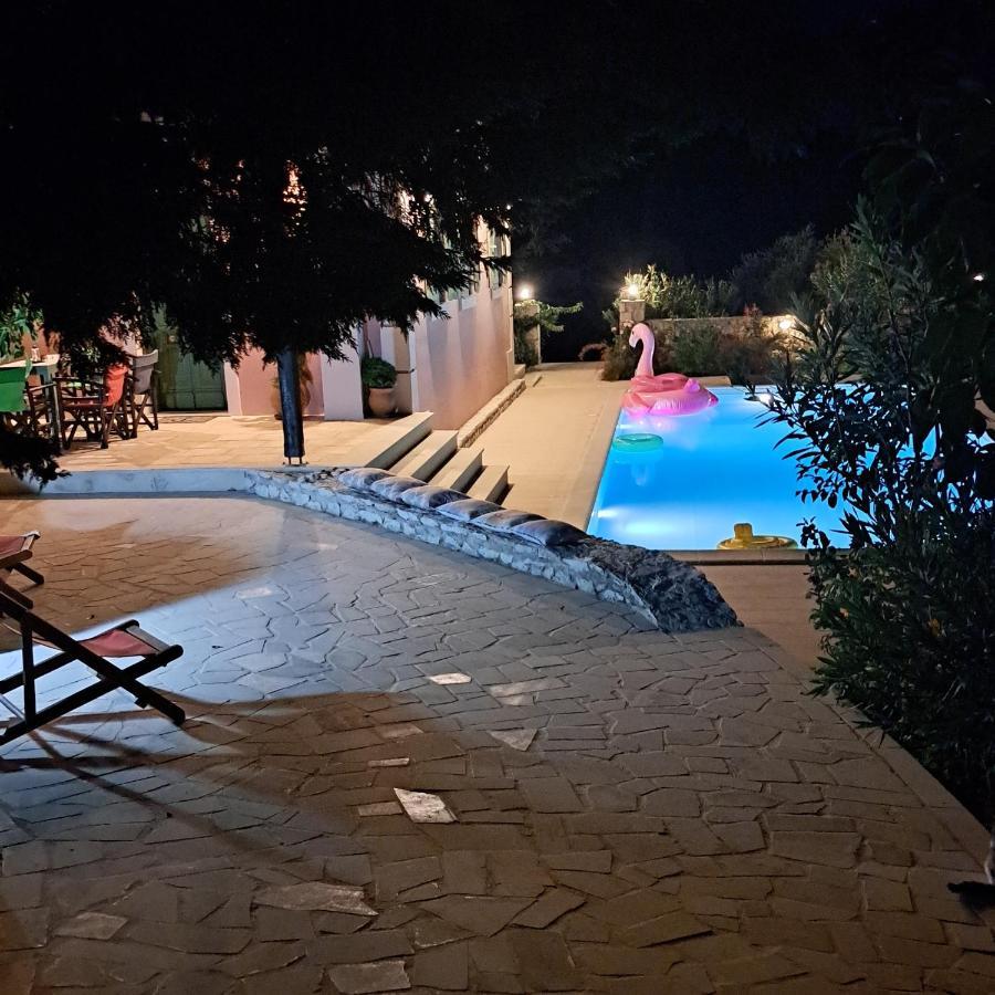 Country Villa Athéras エクステリア 写真