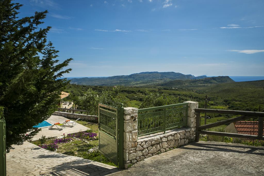 Country Villa Athéras エクステリア 写真